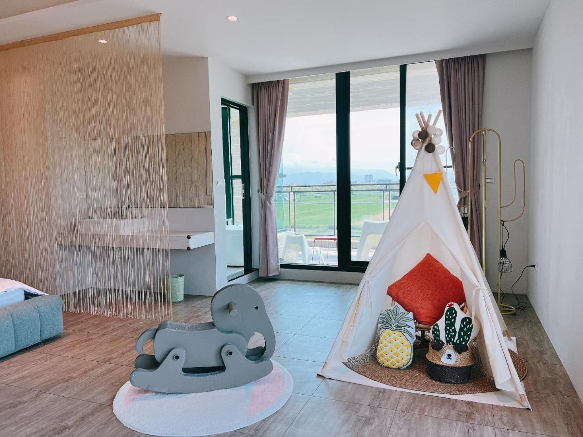 Wei Wei Chu B&B Zhuangwei Ngoại thất bức ảnh