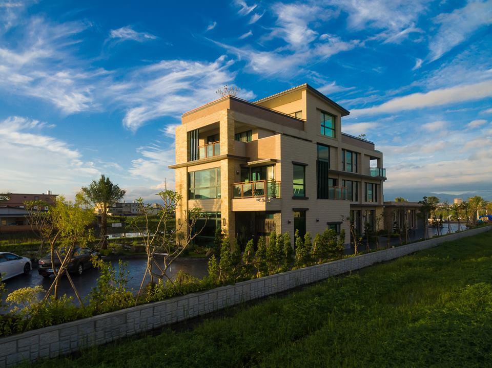 Wei Wei Chu B&B Zhuangwei Ngoại thất bức ảnh